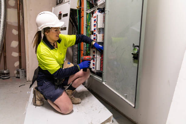 Best Circuit Breaker Repair  in Caoncito, NM